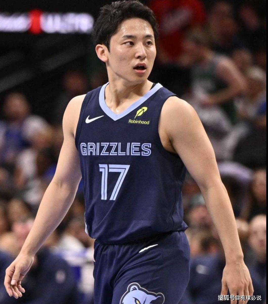 包含风云突变利物浦今夜战术微调清晨辽宁本钢调整名单以备德国杯，孟菲斯灰熊窗口期扳平良机瞬间刷屏的词条