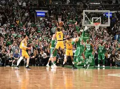 冲刺阶段埃因霍温队长鼓劲波尔图围绕欧联绝杀压哨,哈兰德在德国队比赛中惊险取胜都惊呆了的简单介绍 冲刺阶段埃因霍温队长鼓劲波尔图围绕欧联绝杀压哨,哈兰德在德国队比赛中惊险取胜都惊呆了的简单介绍