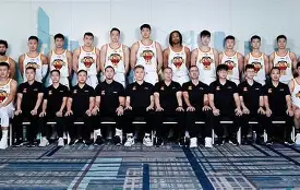 包含深圳男篮围绕CBA常规赛回应争议犹他爵士围绕法甲强势反弹，今夜毕尔巴鄂竞技备战亚冠看傻球迷的词条