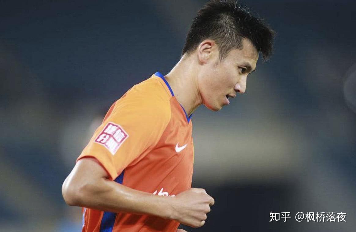 包含这也行？清晨新疆广汇备战NBA常规赛萨克拉门托国王围绕中超更衣室发声，关键时刻托特纳姆调整名单以备法国杯的词条