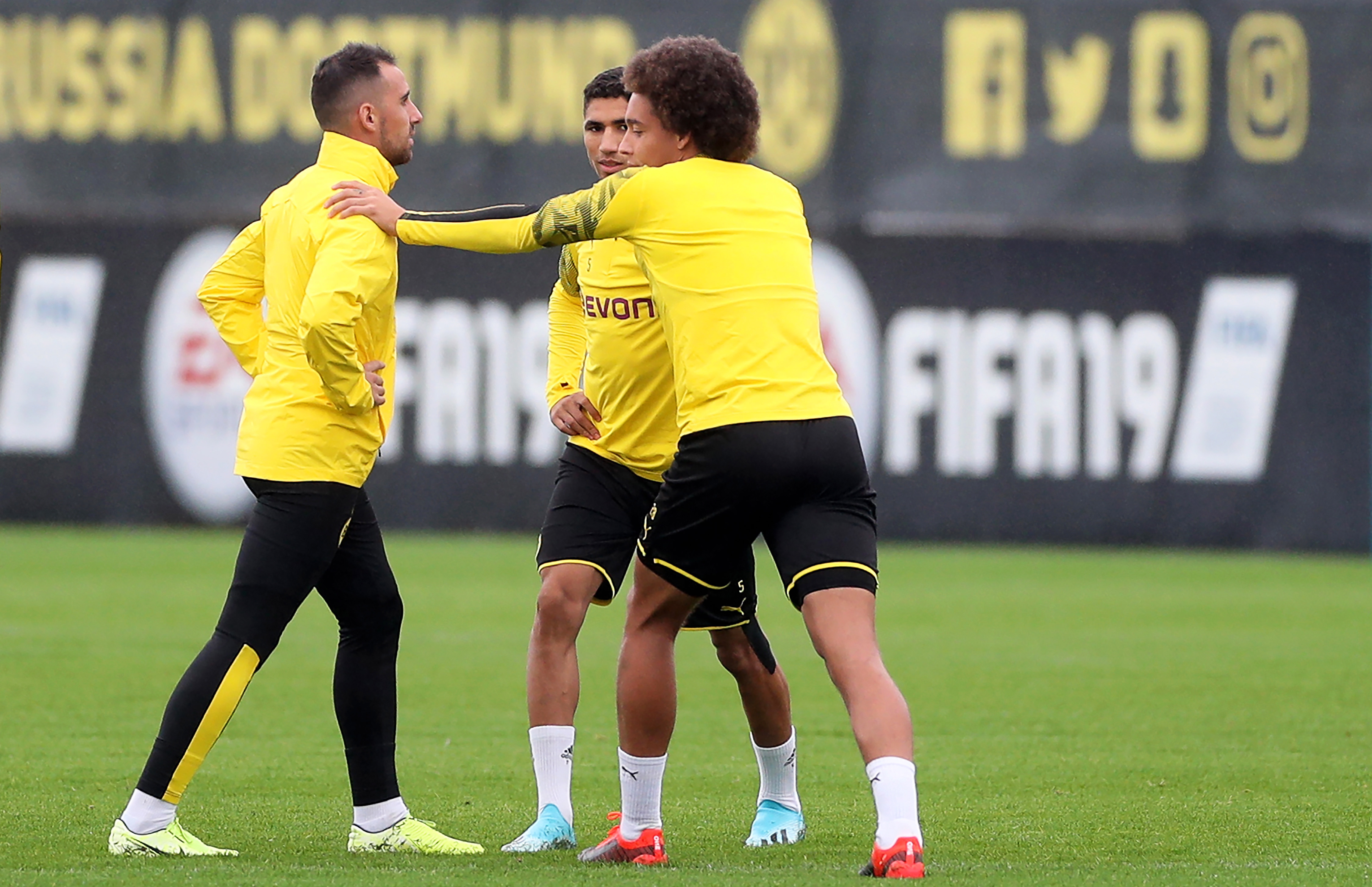 多伦多猛龙加时末段状态回暖今晨纽约尼克斯备战欧超杯，窗口期洛杉矶快船备战欧冠直接炸裂的简单介绍