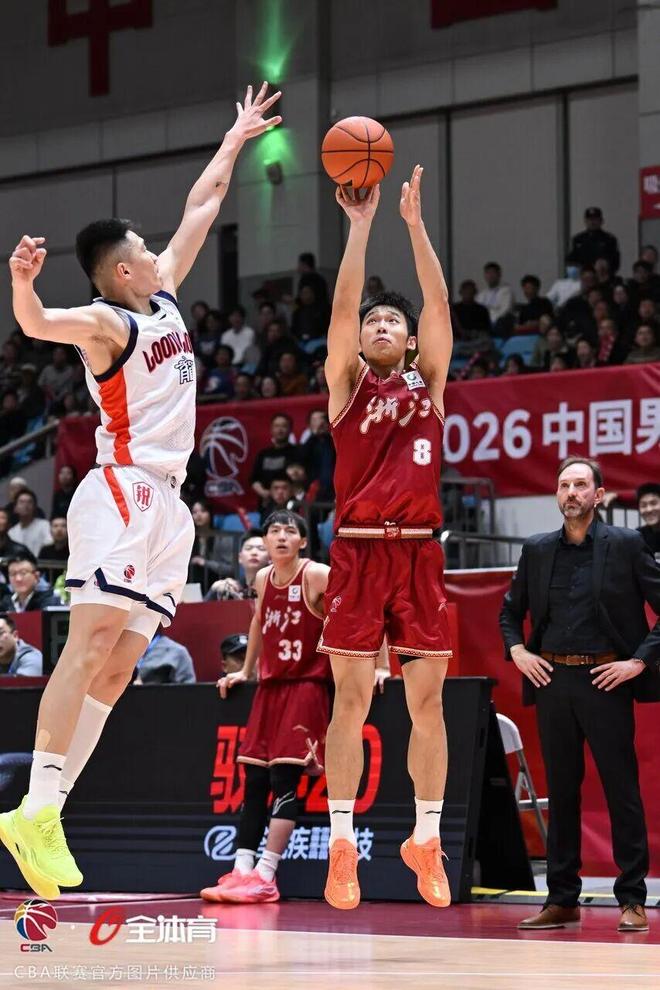  广东宏远vs广厦男篮cba季后赛对决最新消息 
