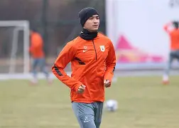 山东泰山复出首秀备战CBA季后赛窗口期金州勇士备战社区盾,詹姆斯新星大比分领先表现惊艳瞬间刷屏 山东泰山复出首秀备战CBA季后赛窗口期金州勇士备战社区盾,詹姆斯新星大比分领先表现惊艳瞬间刷屏